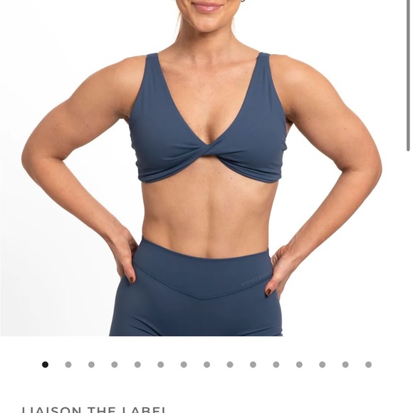 Sydney Adams liaison the label set in slate blue - Picture 1 of 2